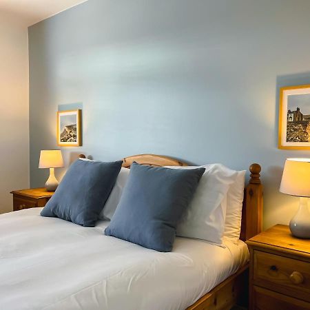 Bright & Cosy - Jacuzzi - Log Burner - King Beds Βίλα Tangmere Εξωτερικό φωτογραφία