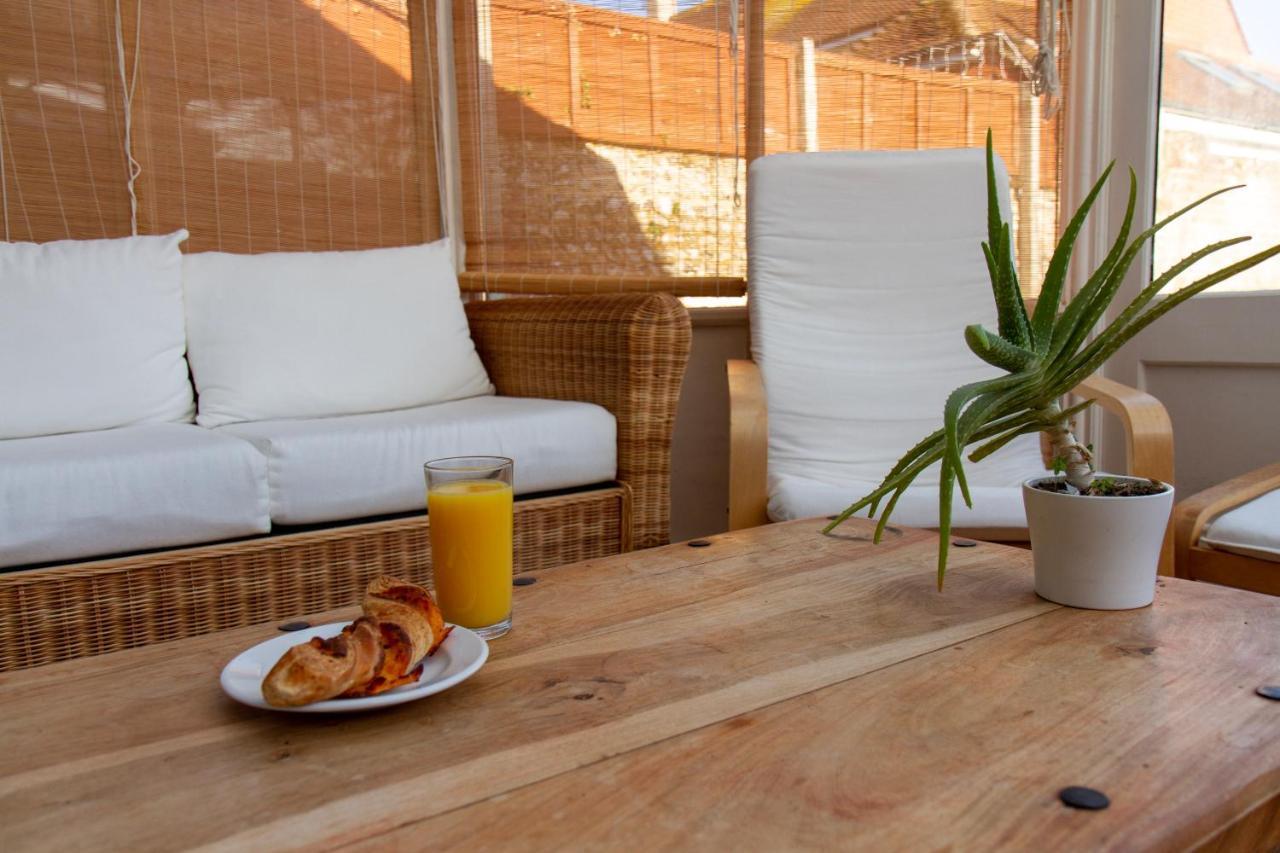 Bright & Cosy - Jacuzzi - Log Burner - King Beds Βίλα Tangmere Εξωτερικό φωτογραφία